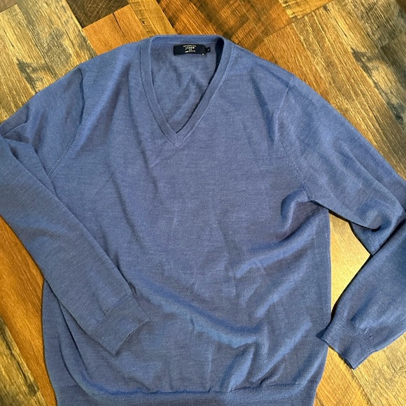 I.Crew merino wool v neck sweater size large - Picture 5 of 9